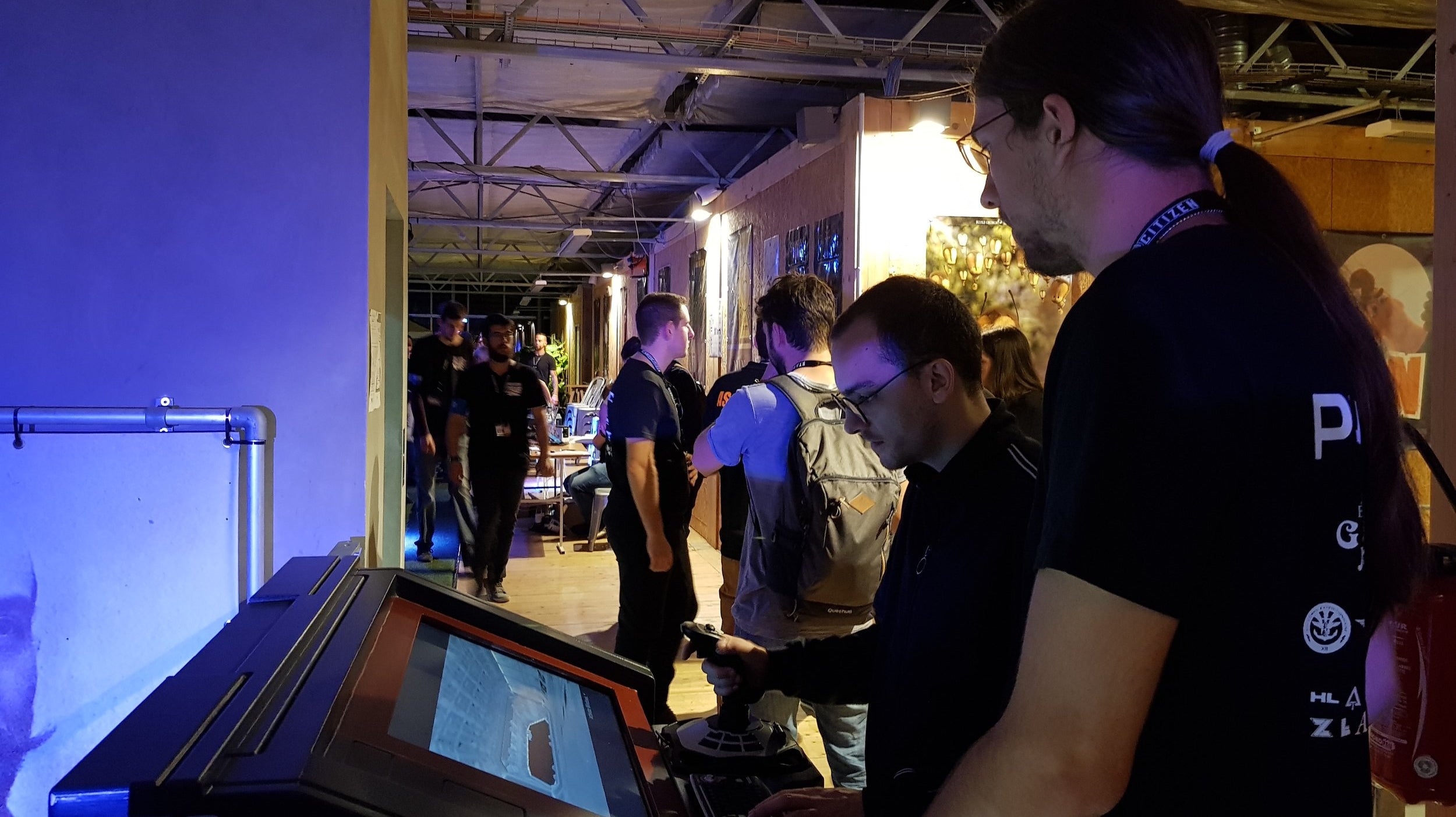 Supporting the Cons - Pari'Verse